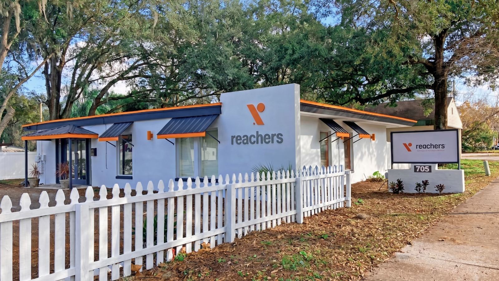 Oficina de Reachers Services en Brandon, Florida